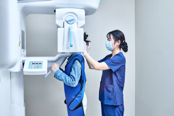 Best Broken or Cracked Tooth Emergency Dentist in Sweeny, TX